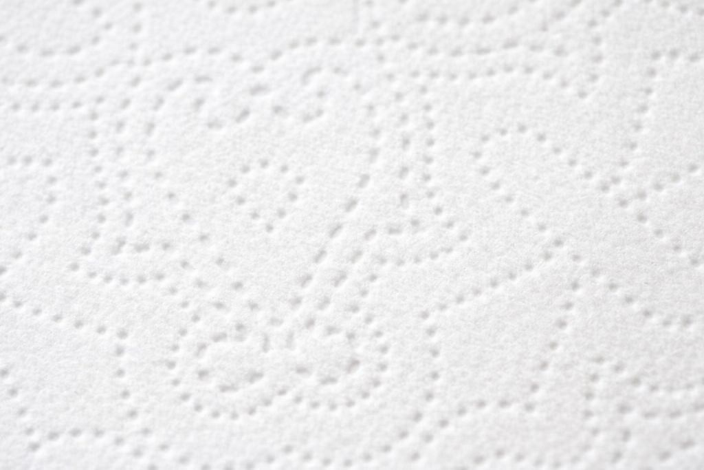 Макро-текстура тиснёного бумажного полотенца V32-200